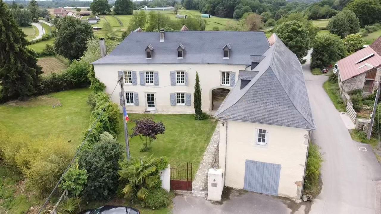 Domaine De La Castagnère Couette-café